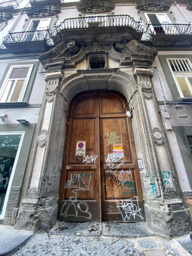 Katarios * Naples